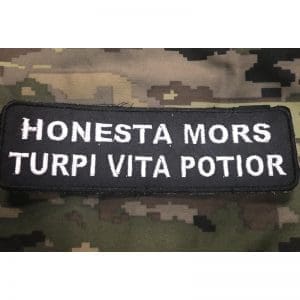 Nametape HONESTA MORS...