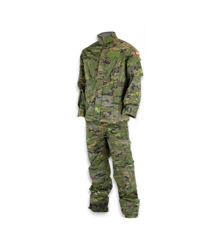 Nueva uniforme Militar ejército de tierra boscoso pixelado. 